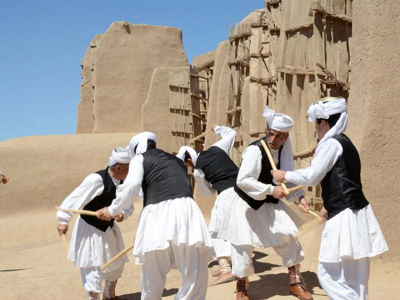 تور خواف تا نشتیفان
