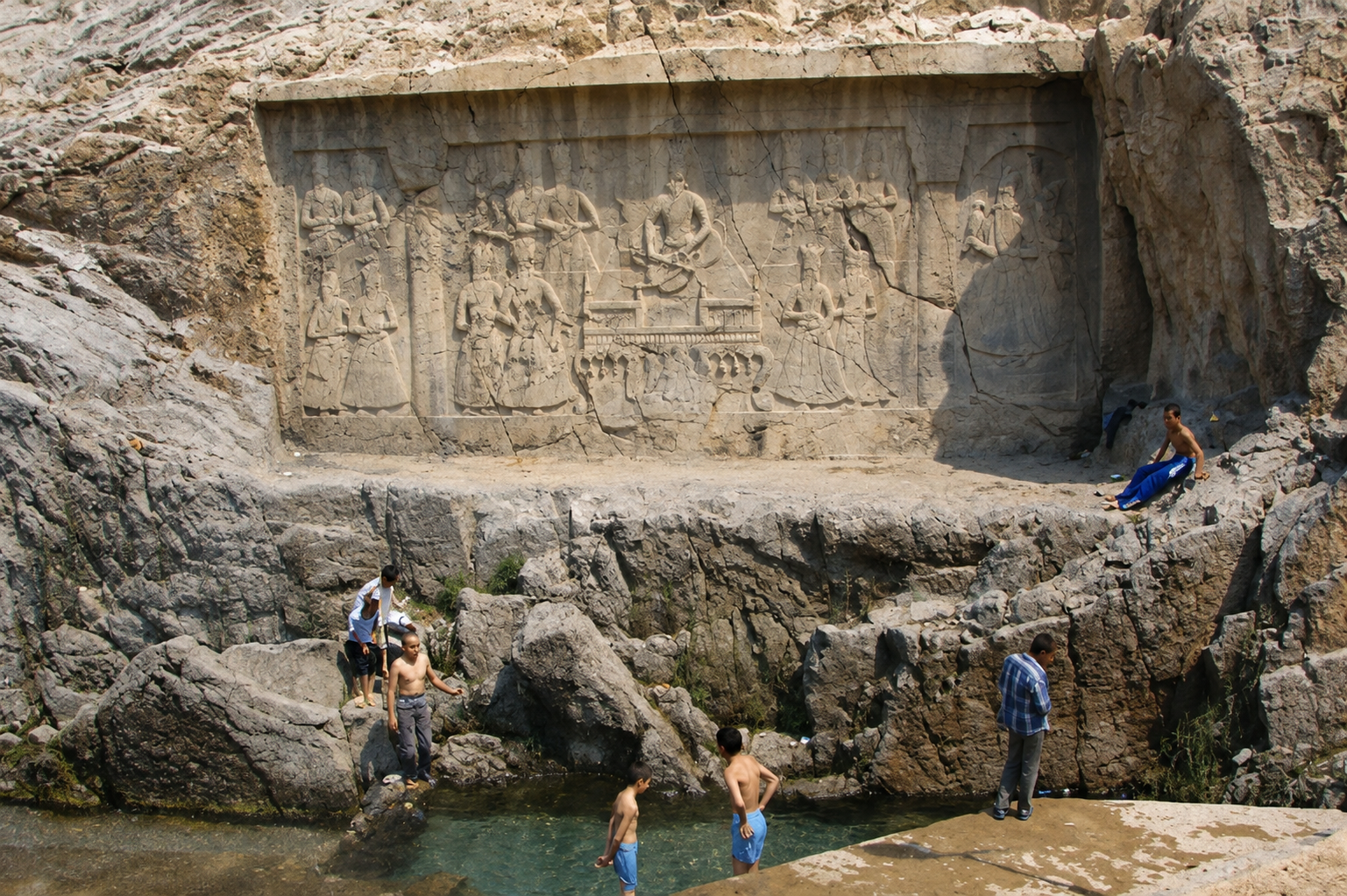 تور یک روزه ری گردی (میراث ری)