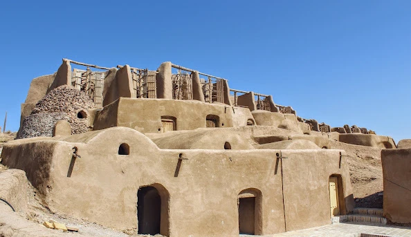 تور خواف تا نشتیفان