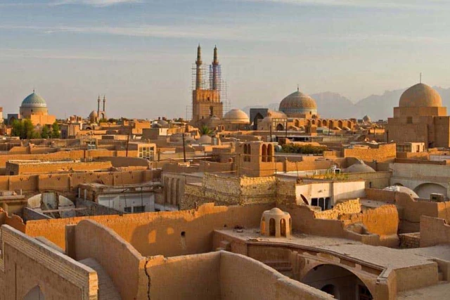 تور کویرکاراکال و یزدگردی