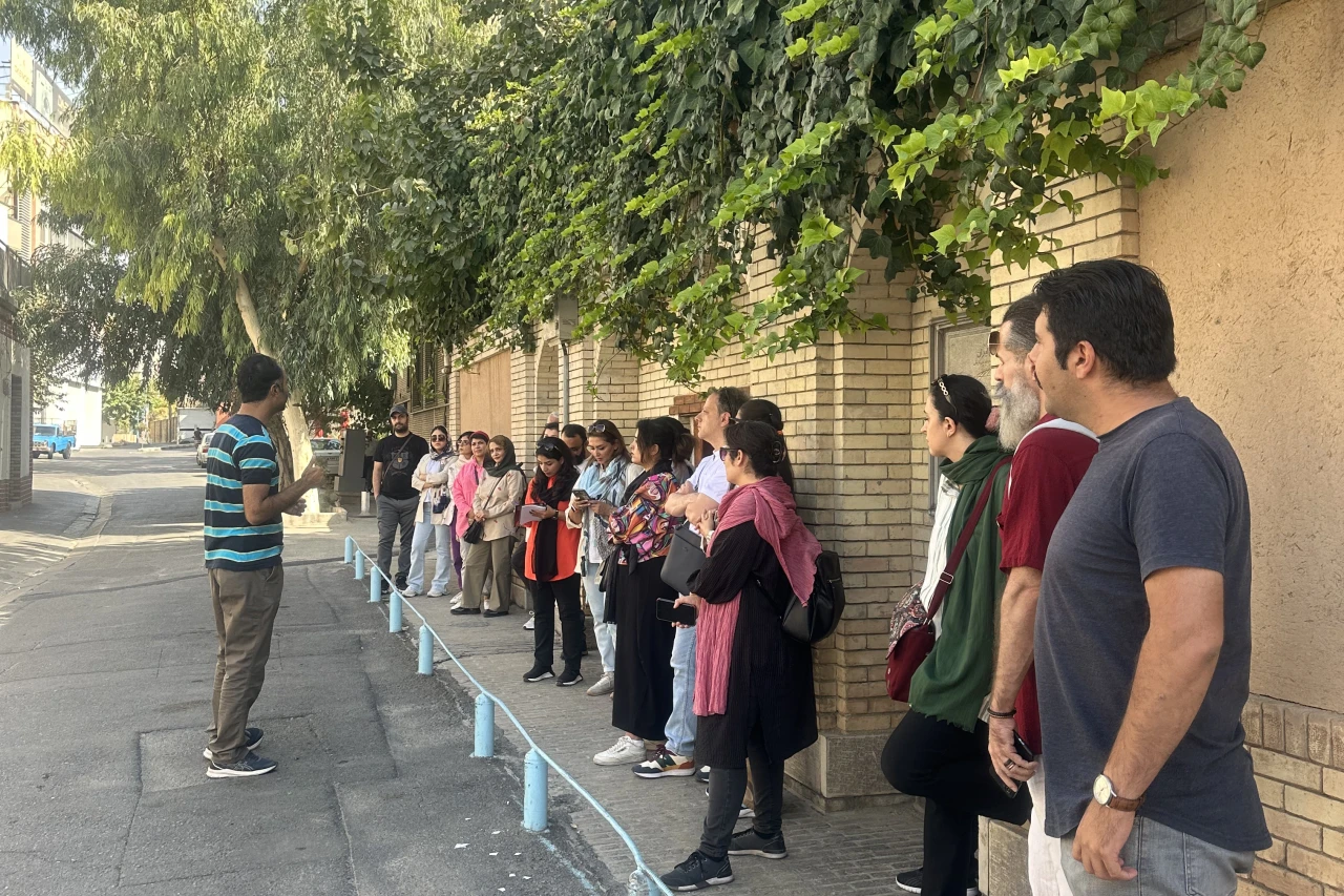 تور مشاهیر طهران قدیم در عودلاجان