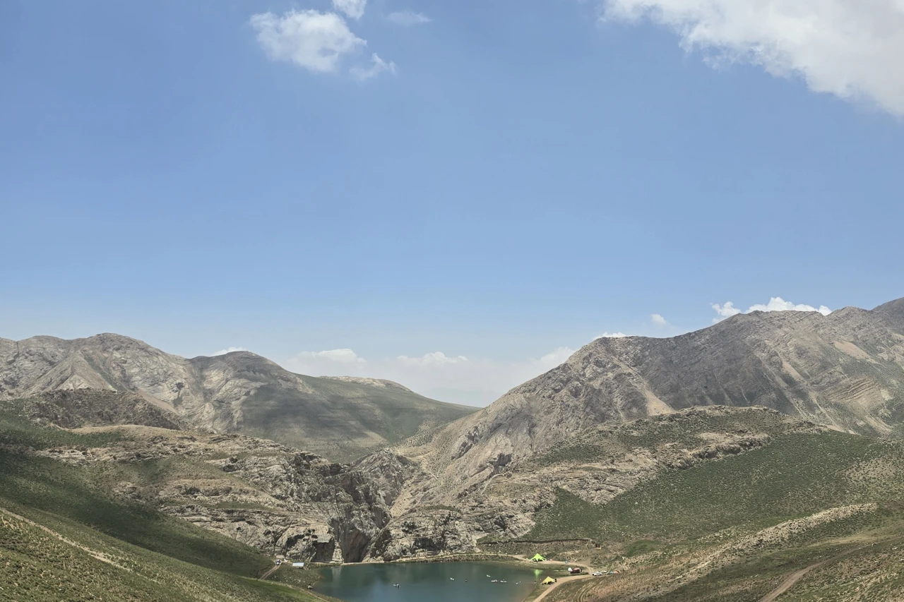 تور پدلبردسواری دریاچه لزور