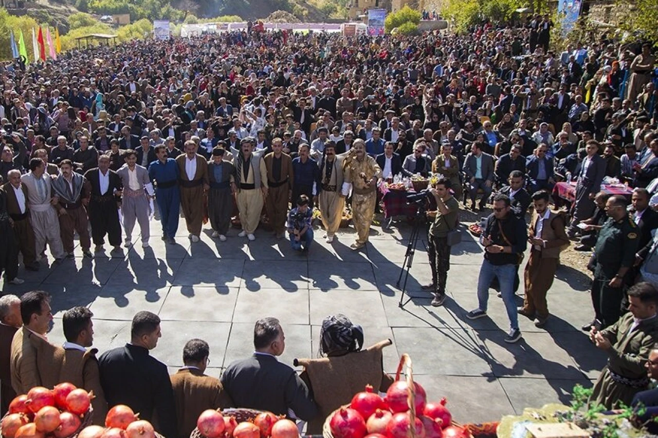 تور جشن انار کردستان(مریوان،سلین،اورامانات،هجیج)