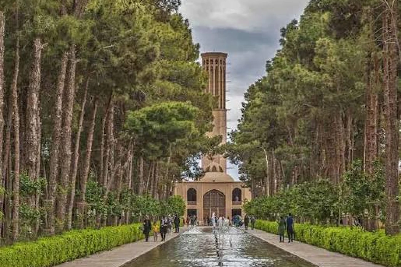 تور کویرکاراکال و یزدگردی
