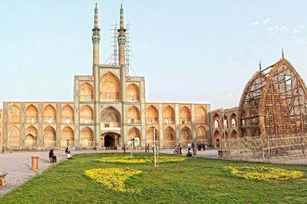 تور 2.5 روزه کویر کاراکال و یزدگردی