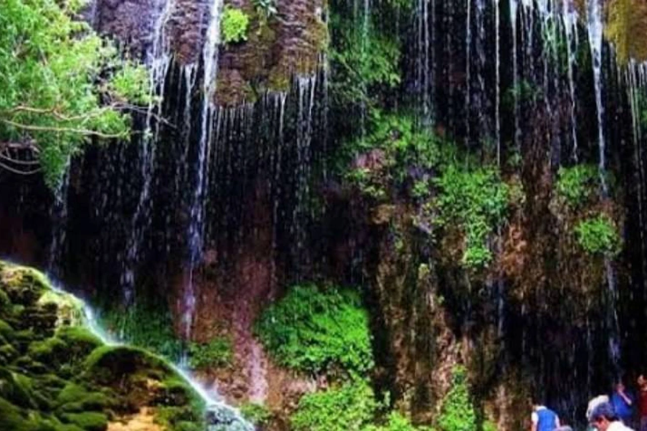 تور جلفا و تبریز