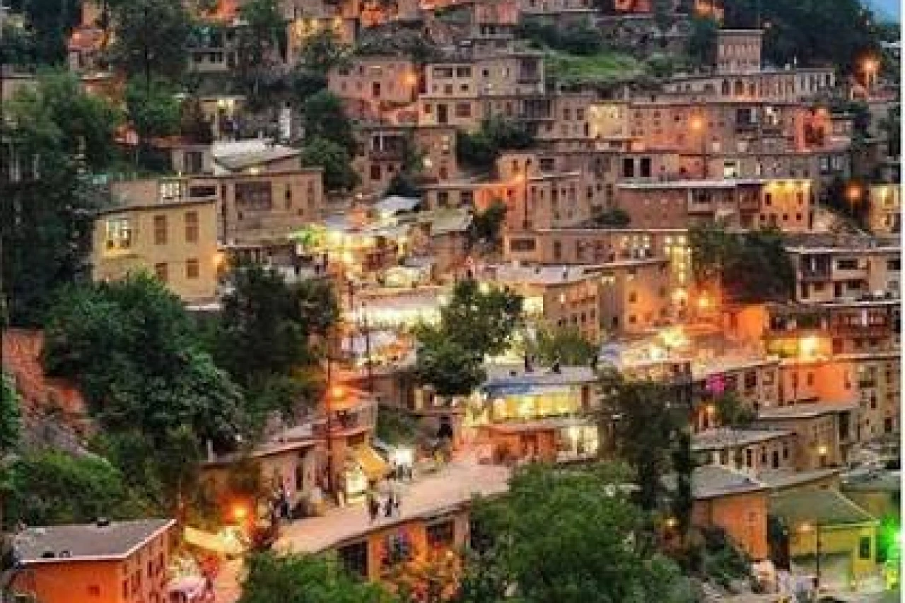 تور ماسوله و دریاچه سقالکسار