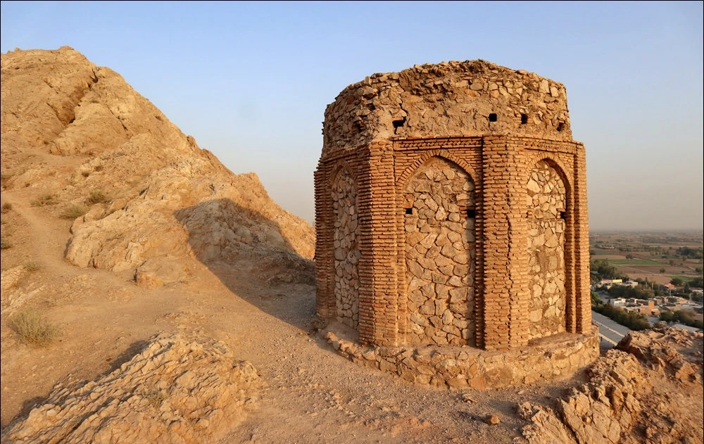 تور تهران قدیم (شهر ری)