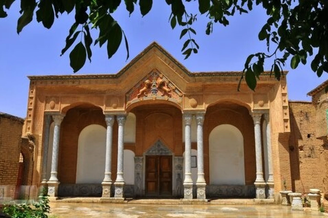 تور غار یخی چما کوهرنگ تا روستای سرآقاسید ۳/۵ روزه